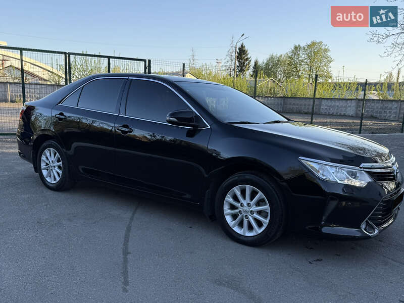 Седан Toyota Camry 2017 в Києві фото 7 Седан Toyota Camry 2017 в Києві
