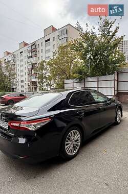 Седан Toyota Camry 2020 в 