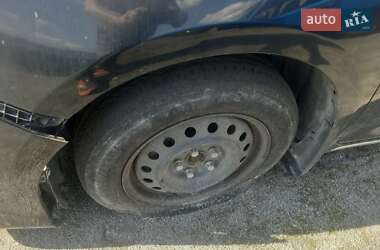 Седан Toyota Camry 2011 в Днепре