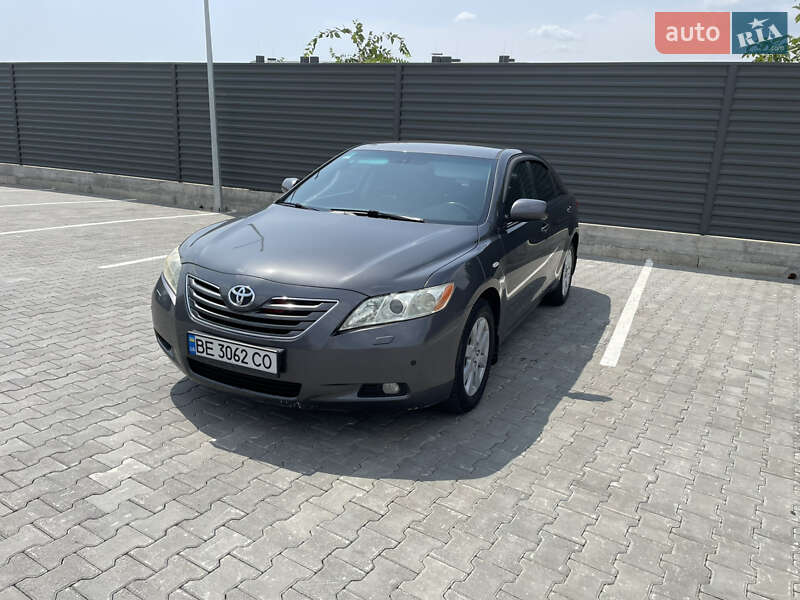 Toyota Camry 2007