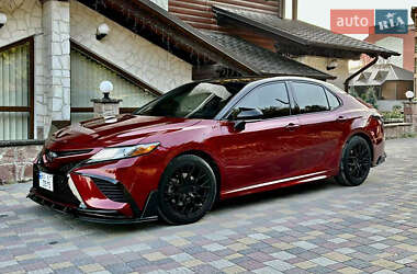 Седан Toyota Camry 2018 в 