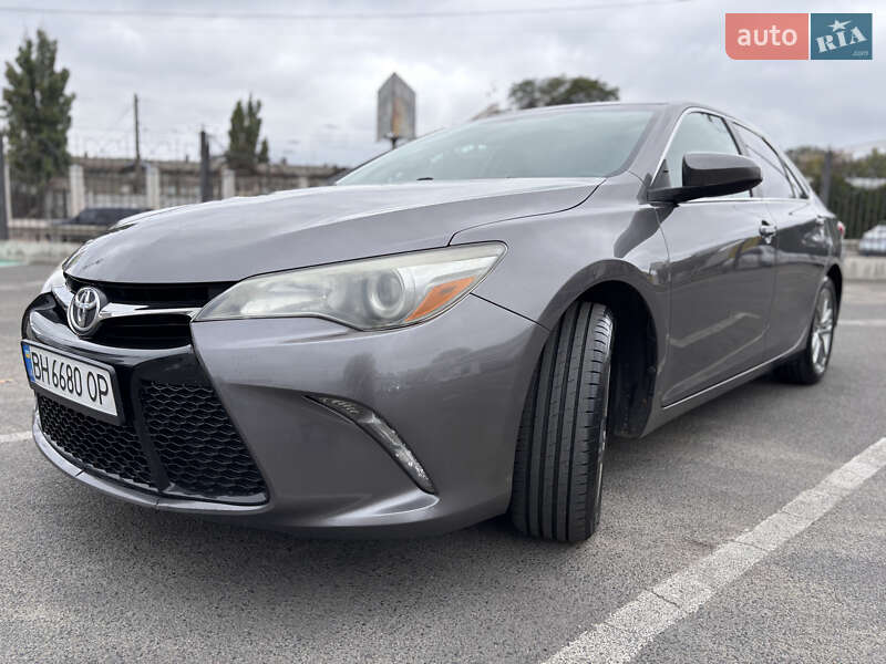 Седан Toyota Camry 2016 в Одесі