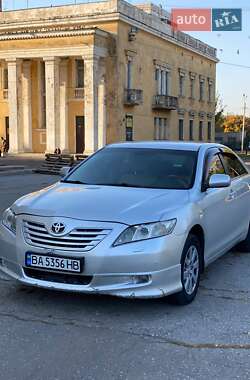Седан Toyota Camry 2008 в Краматорську