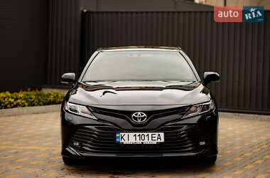 Седан Toyota Camry 2018 в Вінниці