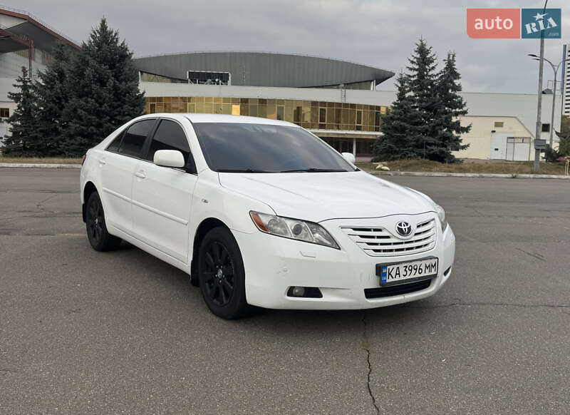 Toyota Camry 2007