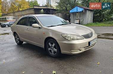 Седан Toyota Camry 2003 в Києві