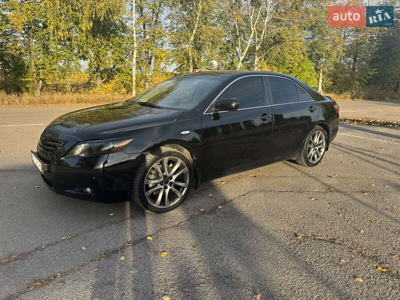 Седан Toyota Camry 2006 в Івано-Франківську