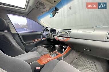 Седан Toyota Camry 2003 в  фото 8 Седан Toyota Camry 2003 в
