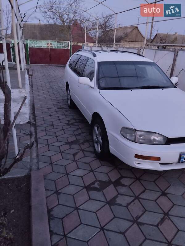 Універсал Toyota Camry 1994 в Білгороді-Дністровському фото 17 Універсал Toyota Camry 1994 в Білгороді-Дністровському