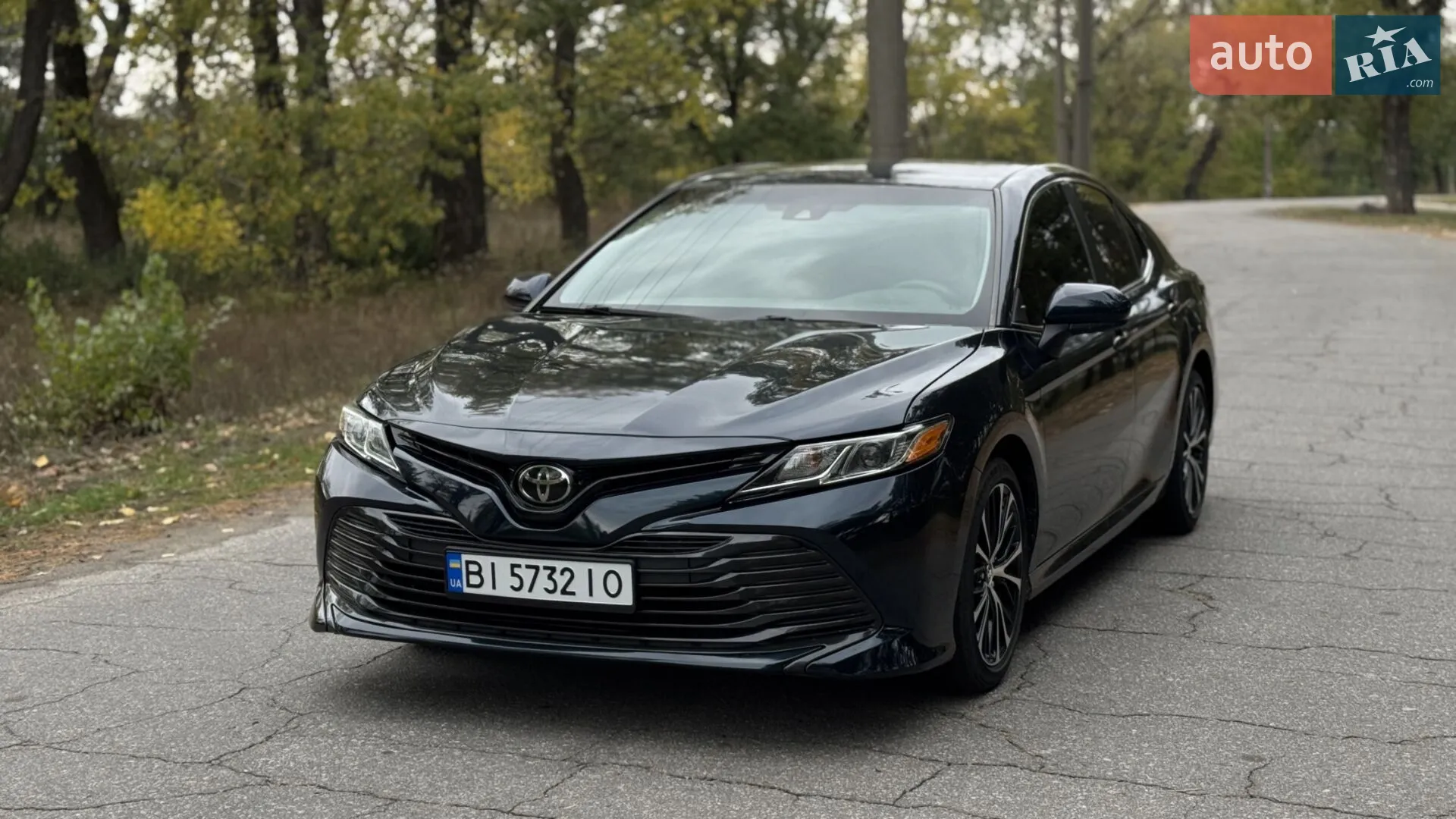 2019 Toyota Camry - мініатюра 3