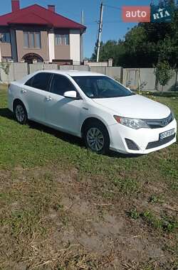 Седан Toyota Camry 2014 в Тернополе