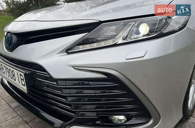 Седан Toyota Camry 2021 в Киеве