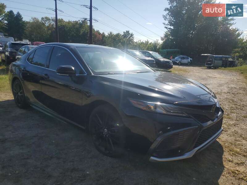 Toyota Camry 2020