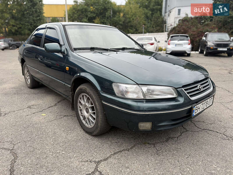 Toyota Camry 1997