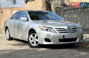 Седан Toyota Camry 2011 в Ізмаїлі