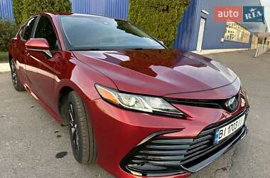 Седан Toyota Camry 2022 в Полтаві
