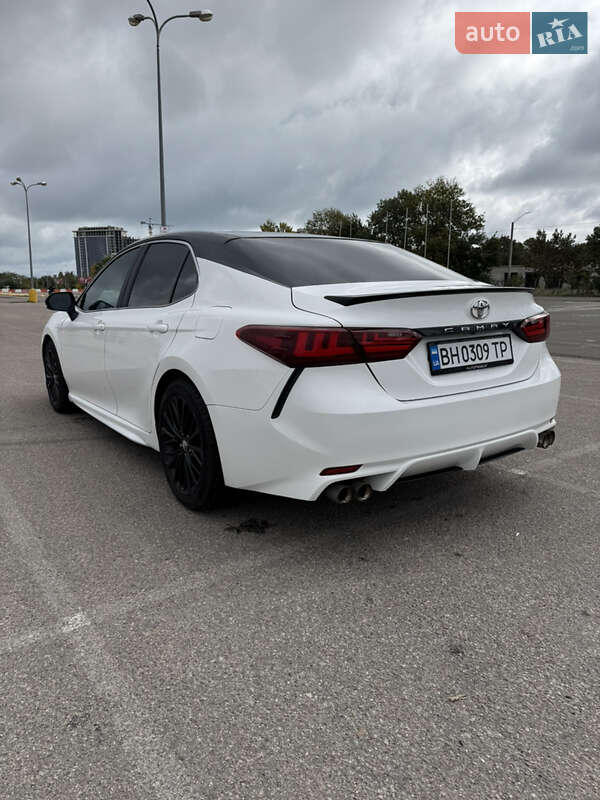 Седан Toyota Camry 2018 в Одесі