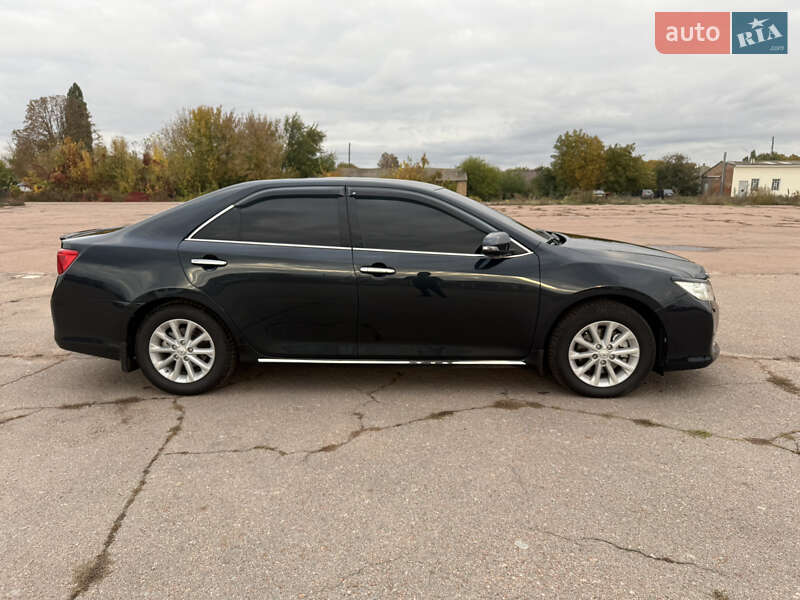 Седан Toyota Camry 2011 в Прилуках фото 5 Седан Toyota Camry 2011 в Прилуках