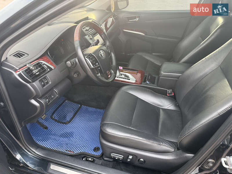 Седан Toyota Camry 2011 в Прилуках фото 14 Седан Toyota Camry 2011 в Прилуках