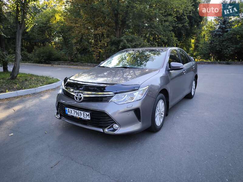 Седан Toyota Camry 2016 в Києві фото 6 Седан Toyota Camry 2016 в Києві