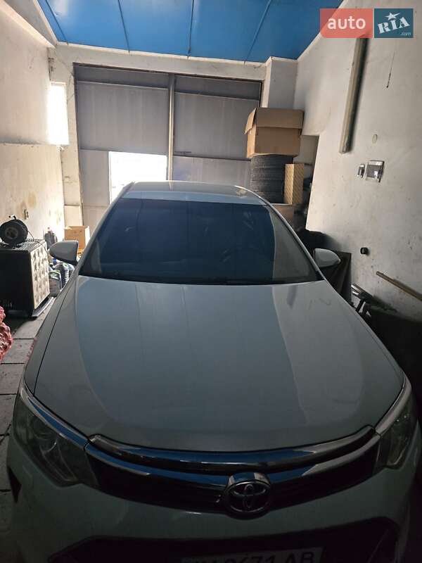 Седан Toyota Camry 2017 в Кілії фото 8 Седан Toyota Camry 2017 в Кілії