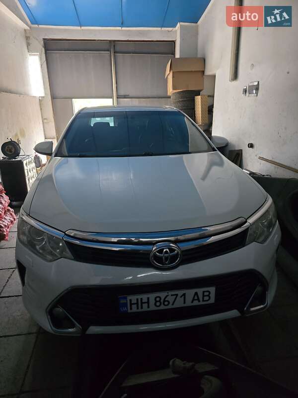 Седан Toyota Camry 2017 в Кілії фото 5 Седан Toyota Camry 2017 в Кілії