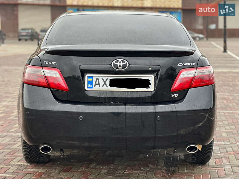 Седан Toyota Camry 2008 в Харькове