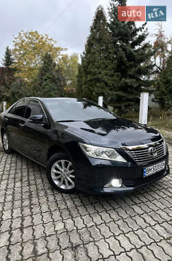 Седан Toyota Camry 2011 в Сумах