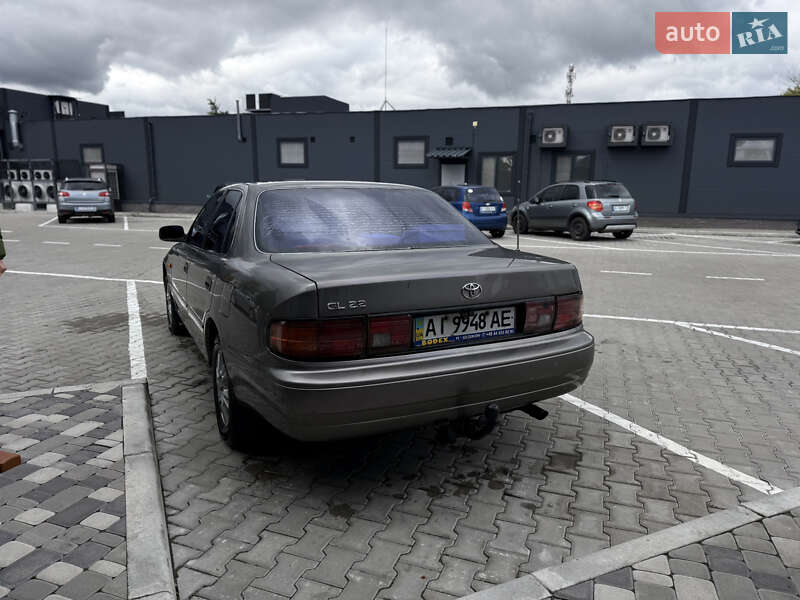Седан Toyota Camry 1993 в Борисполе