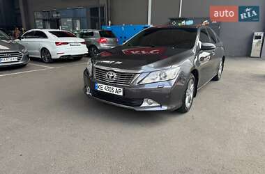 Седан Toyota Camry 2013 в Києві