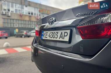 Седан Toyota Camry 2013 в 