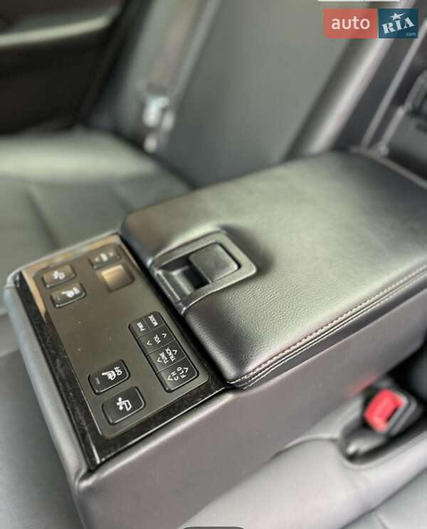 Седан Toyota Camry 2016 в Днепре фото 2 Седан Toyota Camry 2016 в Днепре