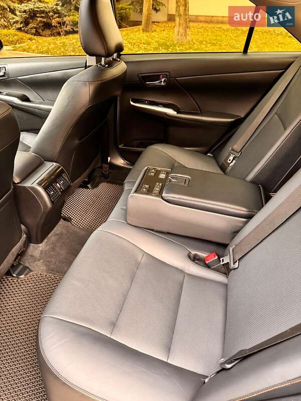 Седан Toyota Camry 2016 в Днепре фото 18 Седан Toyota Camry 2016 в Днепре