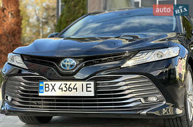 Седан Toyota Camry 2020 в 