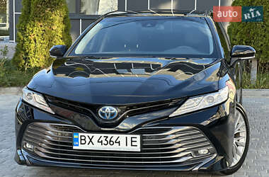 Седан Toyota Camry 2020 в 