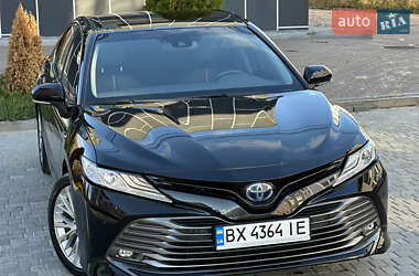 Седан Toyota Camry 2020 в 