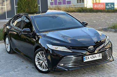 Седан Toyota Camry 2020 в 
