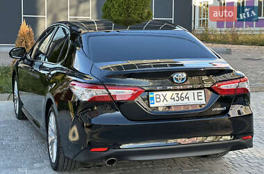 Седан Toyota Camry 2020 в 