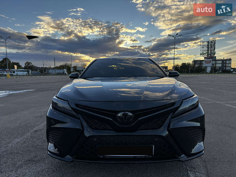 Седан Toyota Camry 2018 в Одесі
