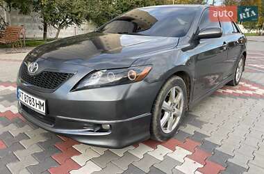 Седан Toyota Camry 2008 в Теофиполе