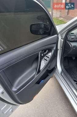 Седан Toyota Camry 2007 в 
