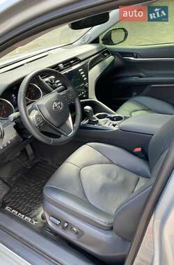 Седан Toyota Camry 2020 в 