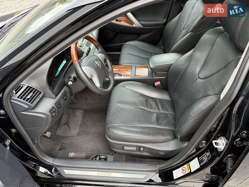 Седан Toyota Camry 2008 в Кременце фото 34 Седан Toyota Camry 2008 в Кременце