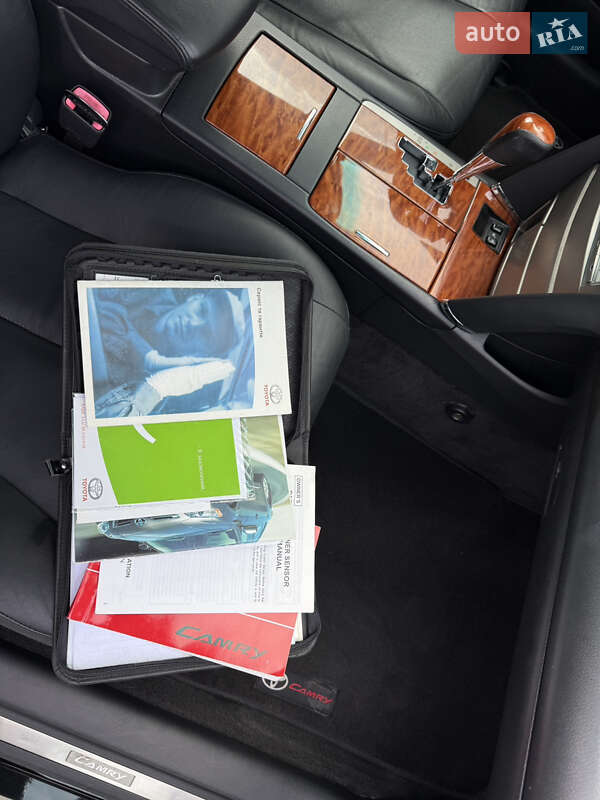 Седан Toyota Camry 2008 в Кременце фото 61 Седан Toyota Camry 2008 в Кременце