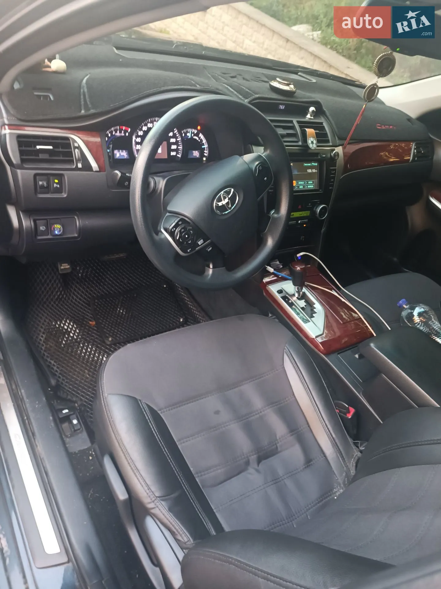 2011 Toyota Camry - мініатюра 2