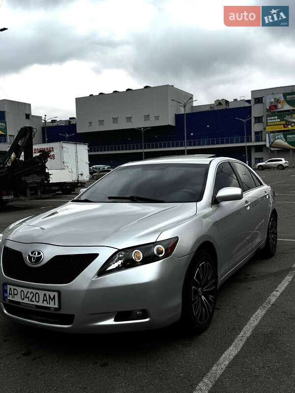 Седан Toyota Camry 2006 в 