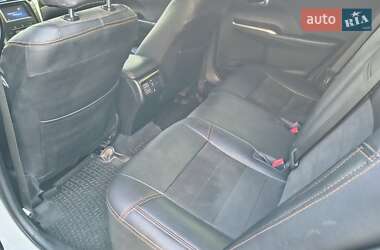 Седан Toyota Camry 2015 в 