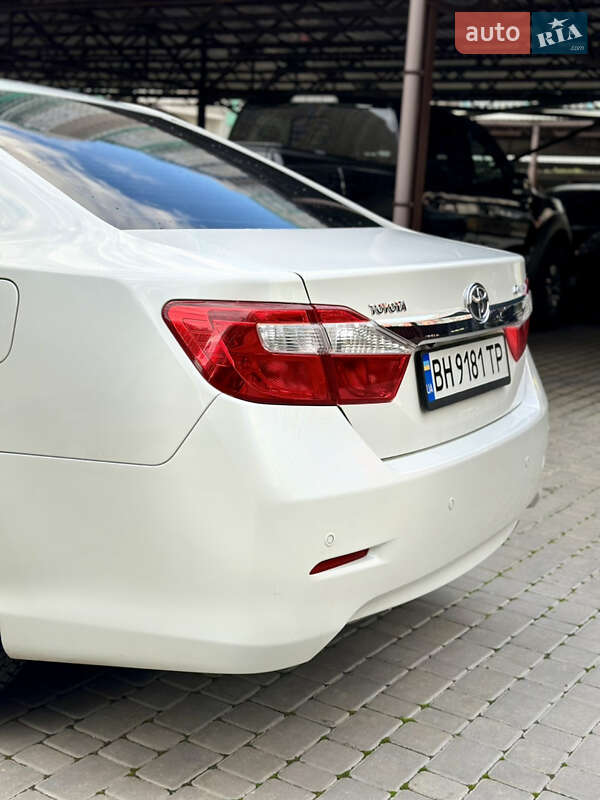 Седан Toyota Camry 2012 в Одессе