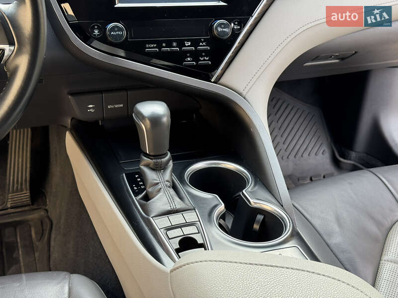 Седан Toyota Camry 2017 в Харькове фото 41 Седан Toyota Camry 2017 в Харькове