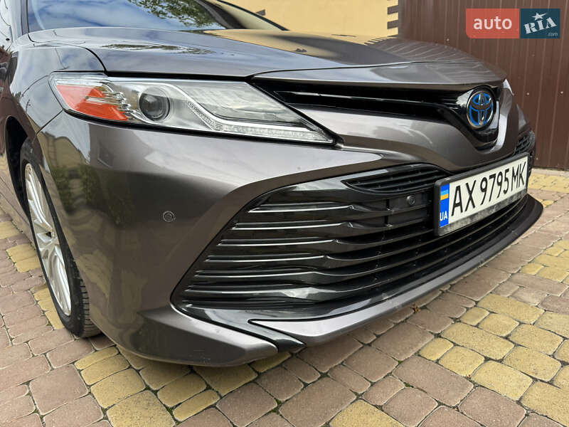 Седан Toyota Camry 2017 в Харькове фото 5 Седан Toyota Camry 2017 в Харькове